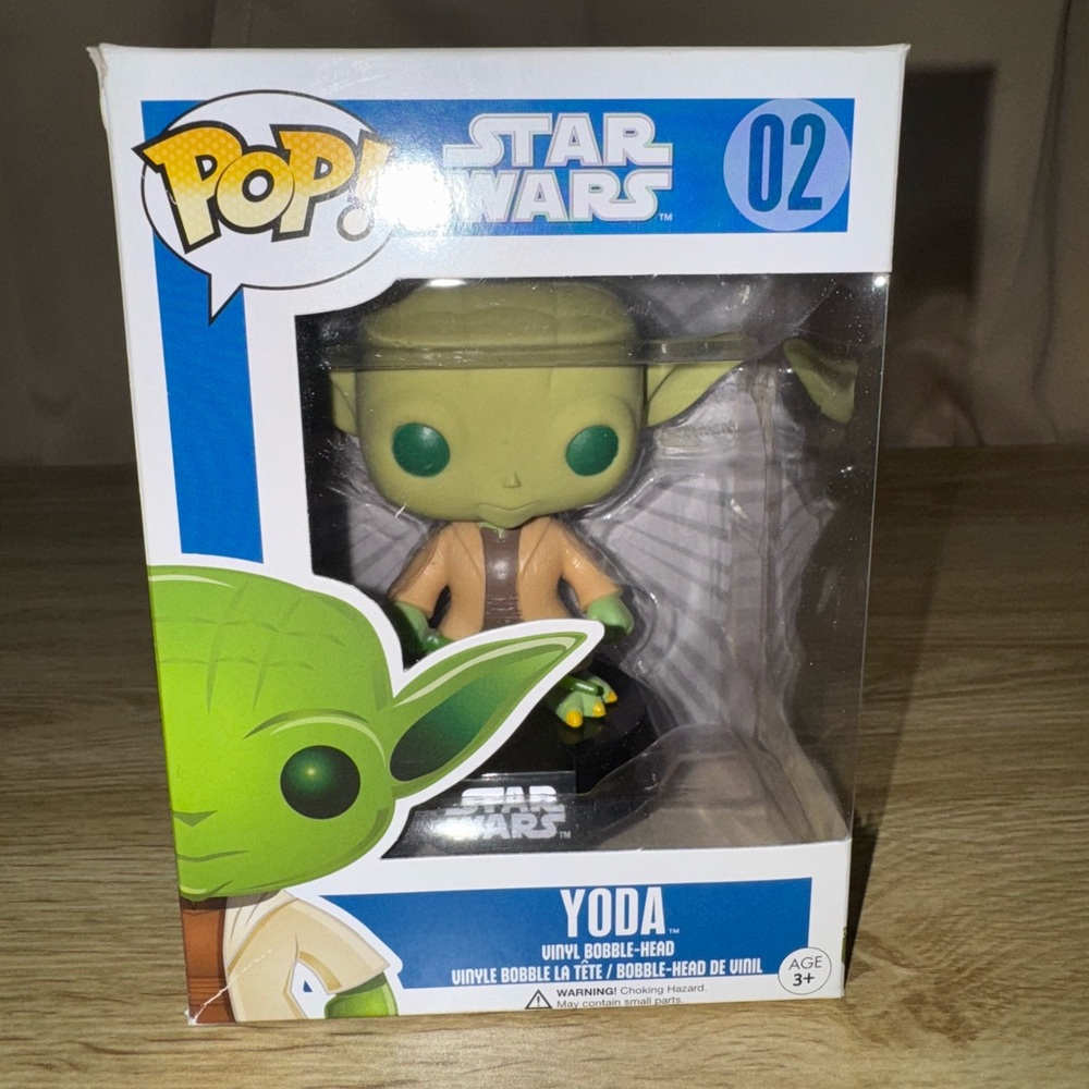 Star Wars Yoda Funko Pop Figure